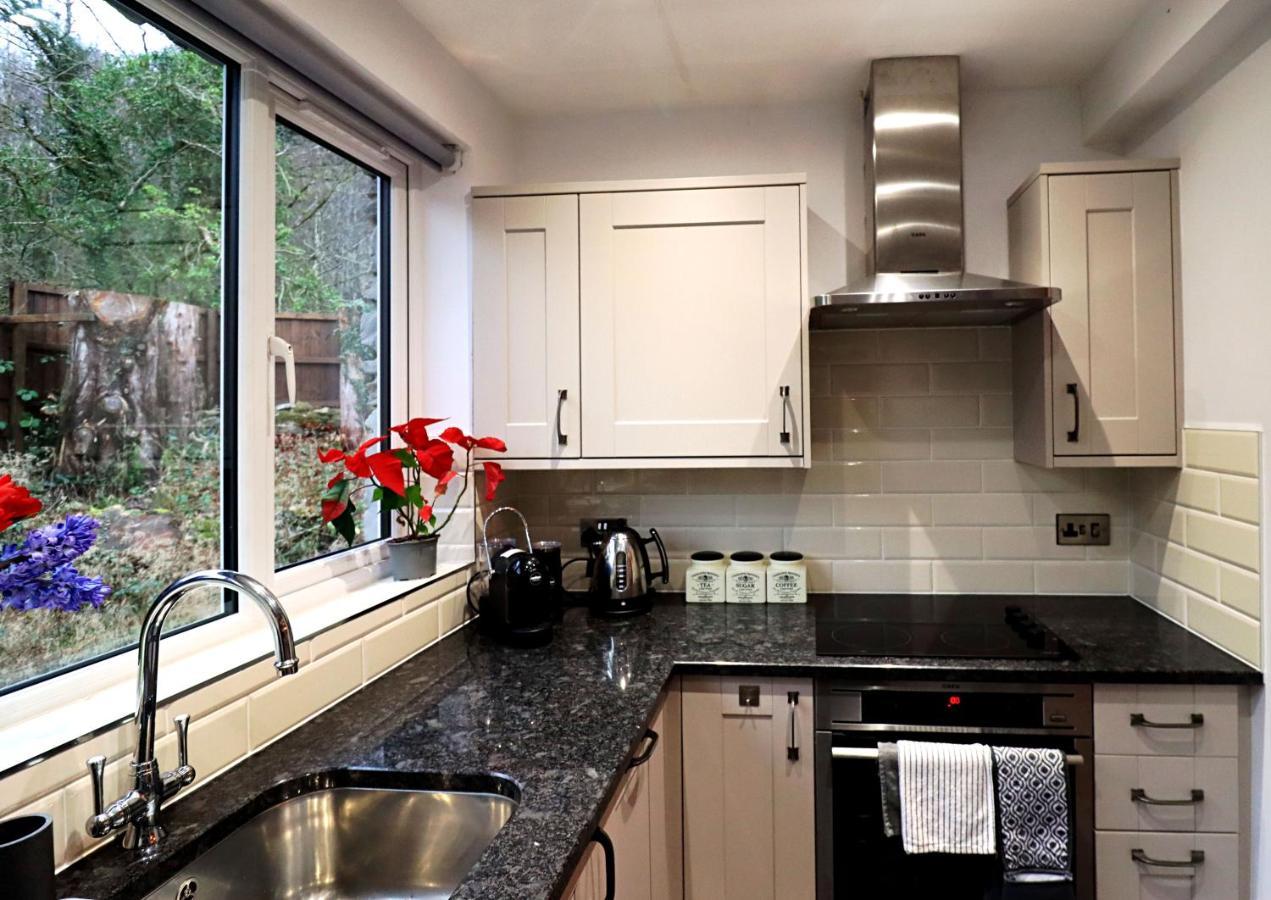 Luxurious Riverside Cottage In Snowdonia National Park Tanygrisiau Buitenkant foto